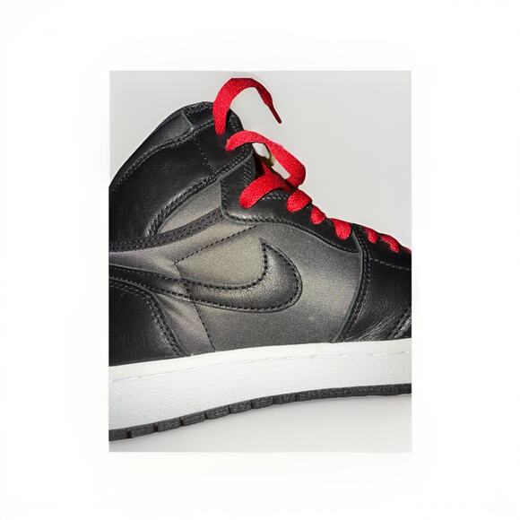 Nike Air Jordan 1 Retro MENS High OG Black Satin Gym Red Size 9 LIGHTLY WORN!! - Picture 4 of 15